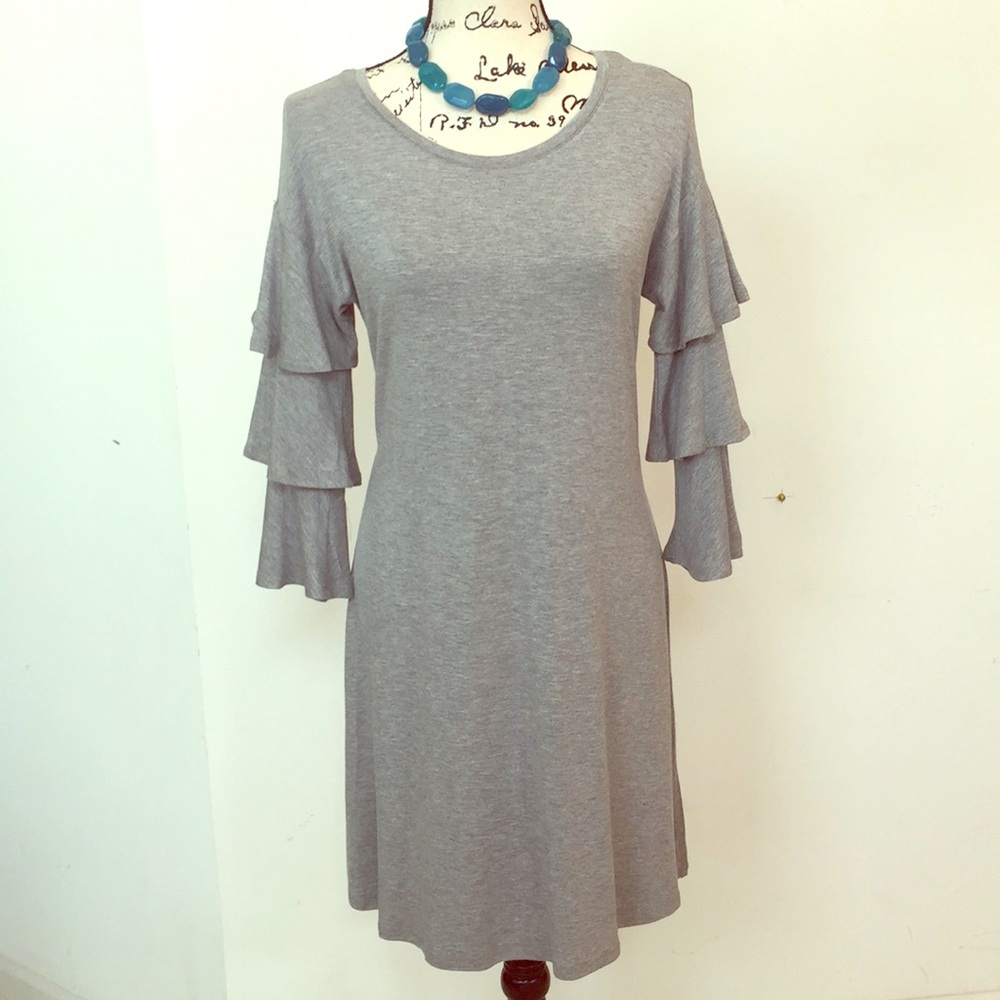 Grey dress